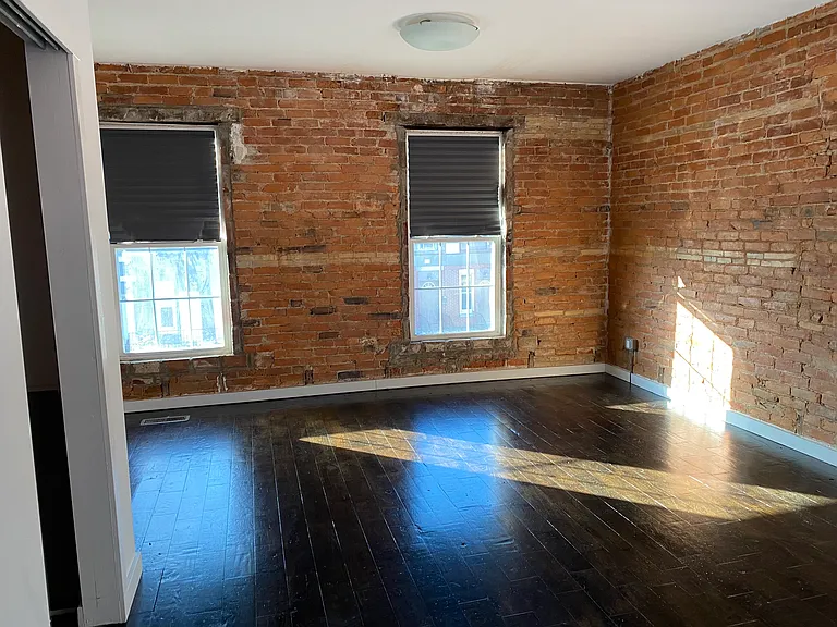 880-894 Oak St #880 — Photo 30