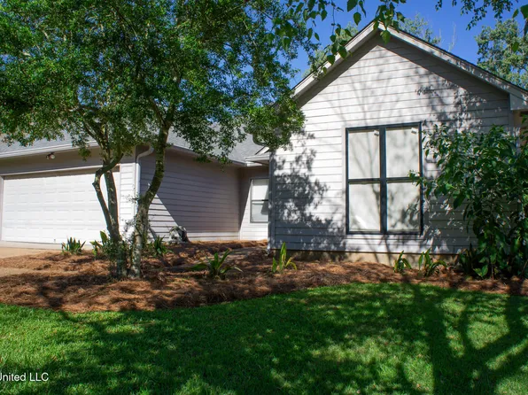 414 Spike Rdg, Canton, MS 39046