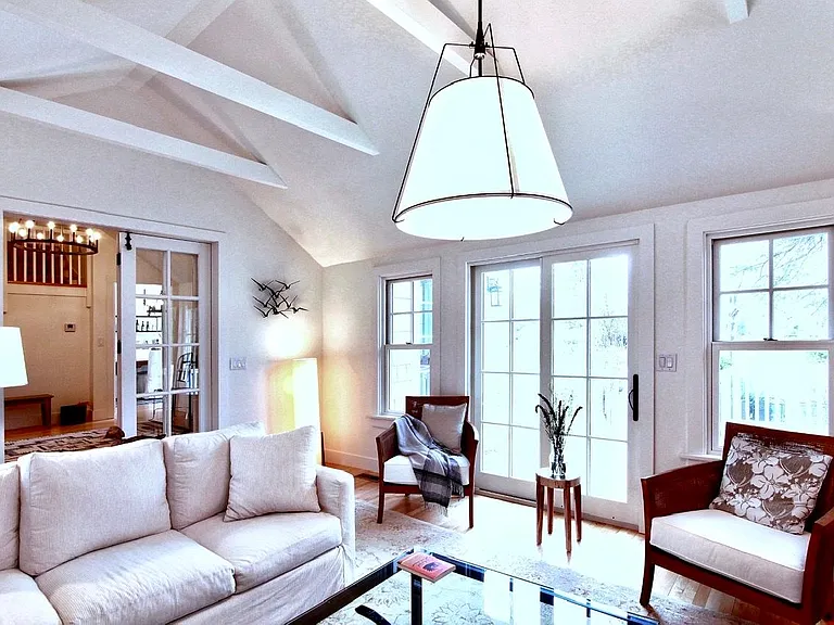 1100 W Riverview Dr — Photo 17