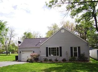 1631 W Dunwood Ln, Decatur, IL 62521