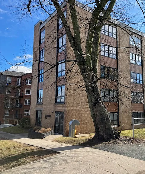 5222 Green St — Photo 1