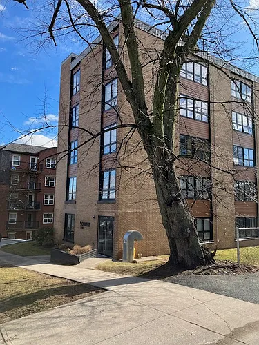 5222 Green St Photo 1