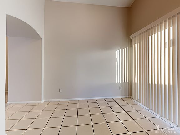 5th image of 11920 W Scotts Dr