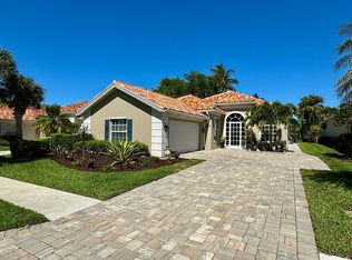 3873 Huelva Ct, Naples, FL 34109