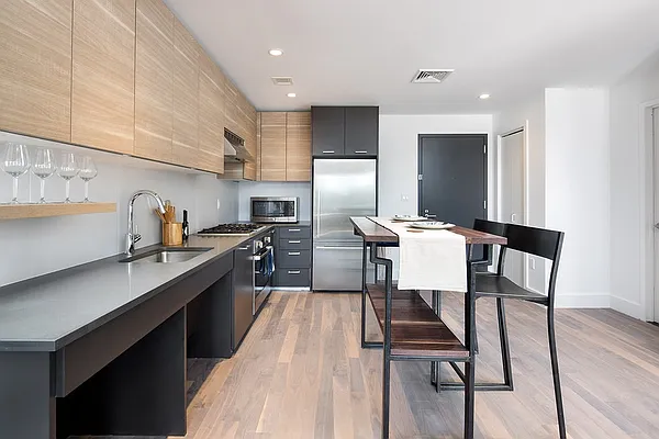 Rented by Bold Marketing | media 10