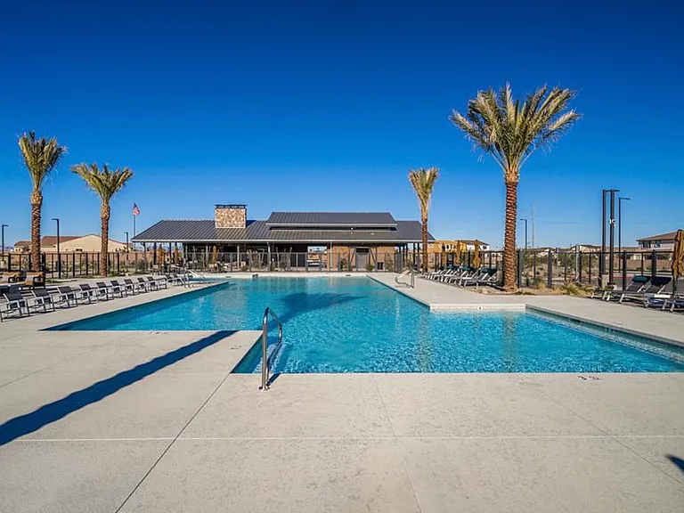 16805 W Shangri La Rd — Photo 35