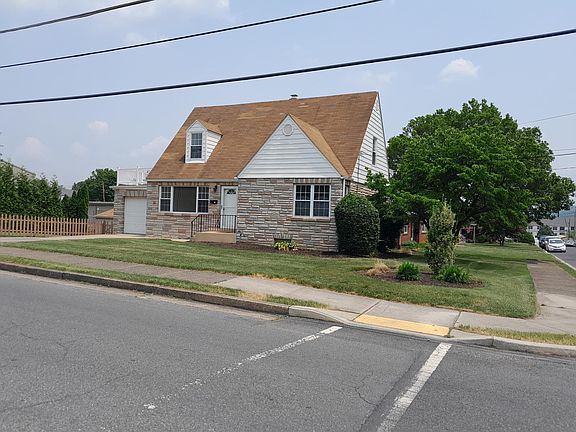2nd image of 435 Garfield St