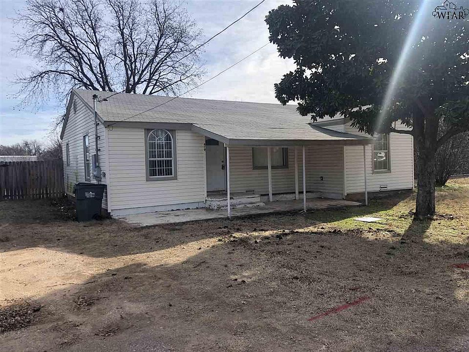 1st image of 409 N Beverly Dr