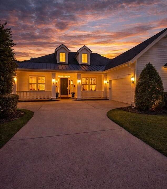 1st image of 12 Southington Circle