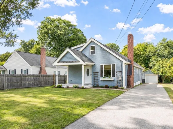 11 Magnolia St, Framingham, MA 01701