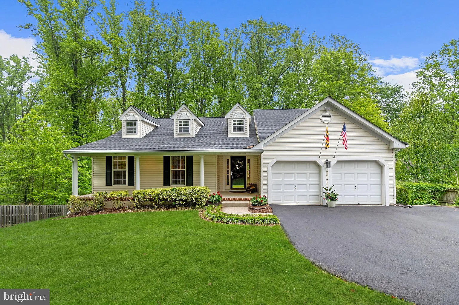 1228 Taylor Ave photo 1