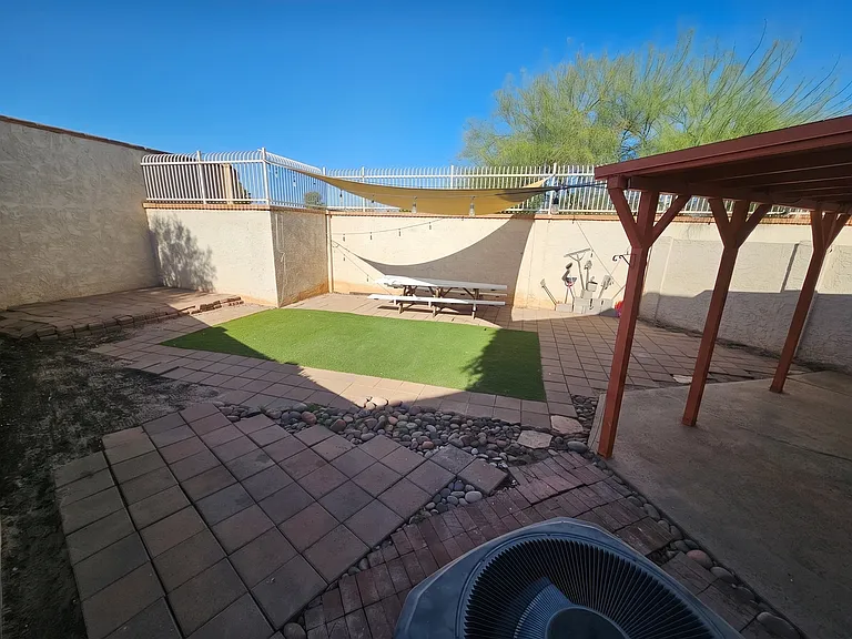 2177 E Sanos Dr — Photo 33