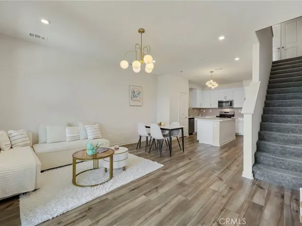 1112 Cardinal Way, Covina, CA 91722