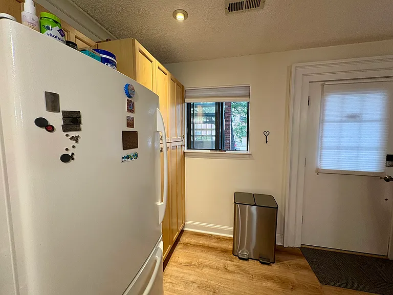 3460 Colorado Ave #B3 — Photo 17