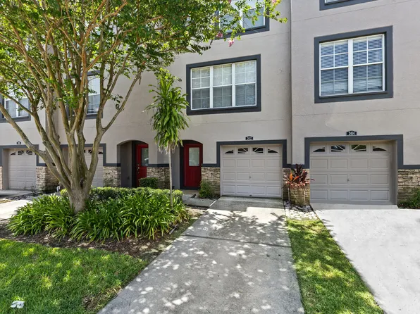 2412 Middleton Grove Dr, Brandon, FL 33511