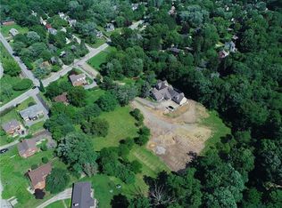 2003 Tara Villa Pl, Pittsburgh, PA 15238