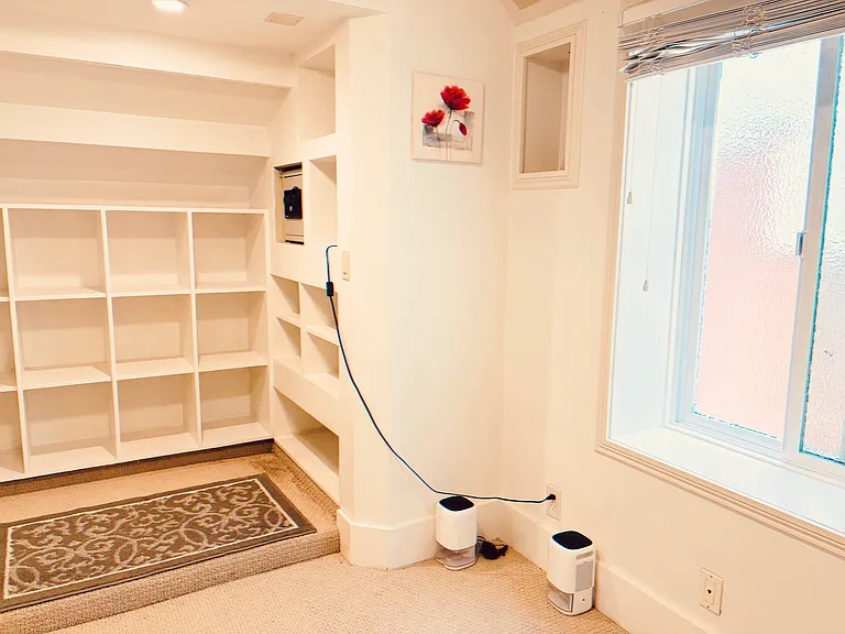 715 Mangels Ave #1 — Photo 9