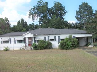 5202 Summerville Rd, Phenix City, AL 36867