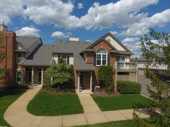 3603 Oakmonte Blvd, Rochester, MI 48306