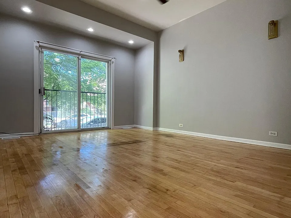 Livingroom View 1