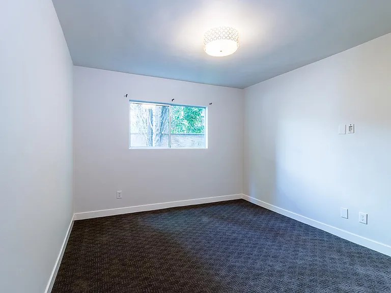 8421 Clinton St #101 — Photo 21