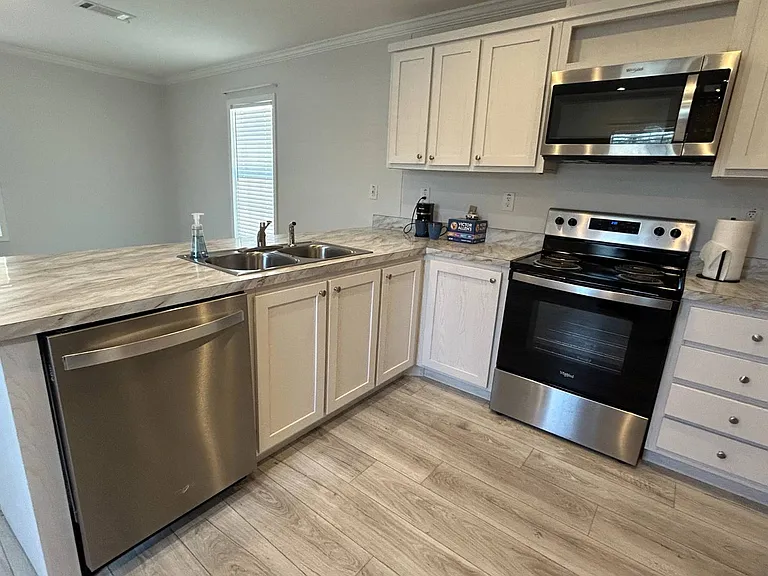 925 301st Blvd E #13 — Photo 7