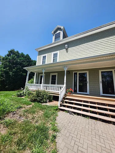 86 Gilboa St Photo 1
