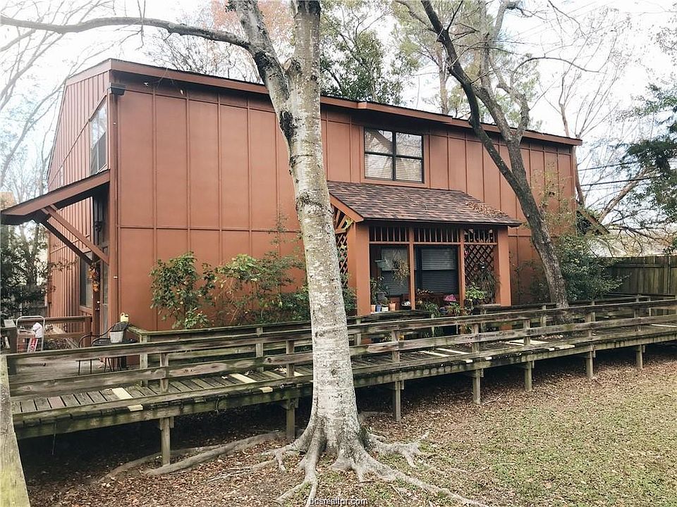 1st image of 3923 Old Oaks Dr APT 16