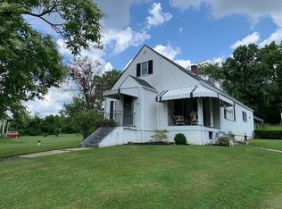25 Curdie Ln, Finleyville, PA 15332