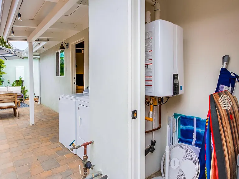 922 Palm Ave #922 — Photo 62