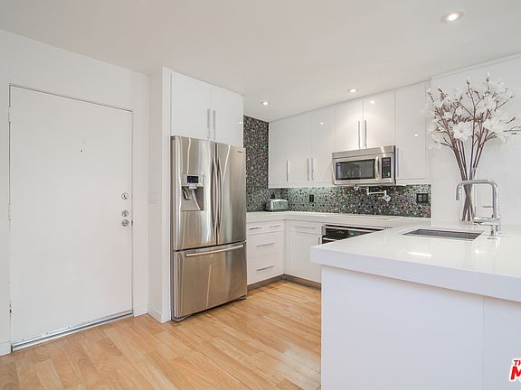 4th image of 11645 Montana Ave APT 201