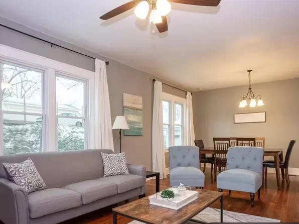 1110 3rd St NW, Grand Rapids, MI 49504