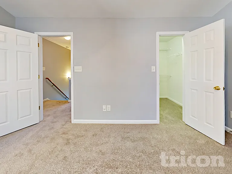 3014 Great Falls Dr — Photo 8