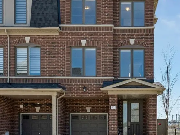 12 Vestry Way, Brampton, ON L6P 4N8