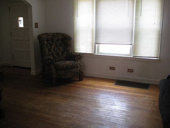 2nd image of 3314 S 57th Ave