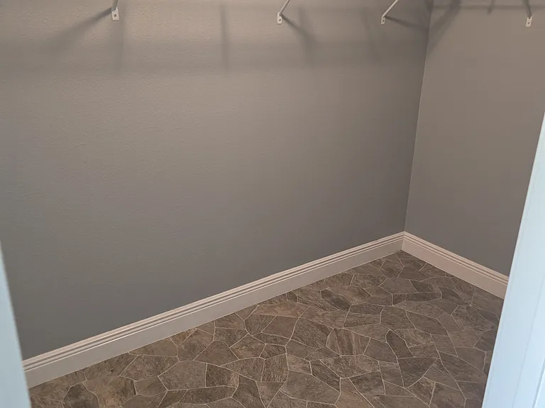 12762 SW 33rd Ave — Photo 12