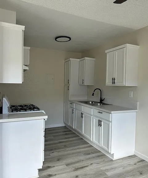 8619 Willis Ave #20 — Photo 6