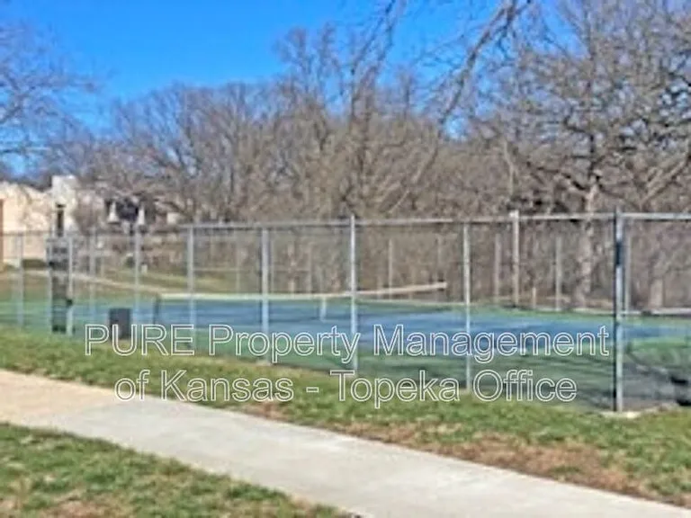 10903 Gillette St — Photo 23