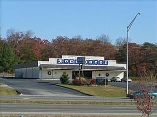 1st image of 2262 N Main St