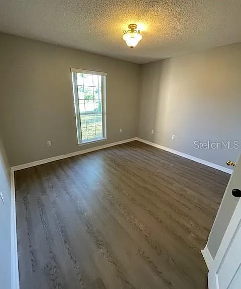 48 Renworth Ln — Photo 12