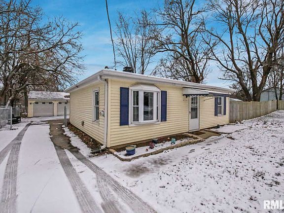 2nd image of 1410 E Hendryx Ln