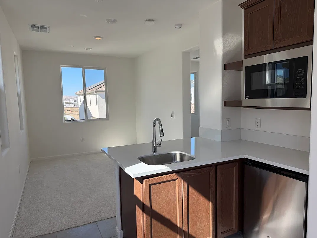 1 bed, 467 sqft, $1,500 — Photo 4