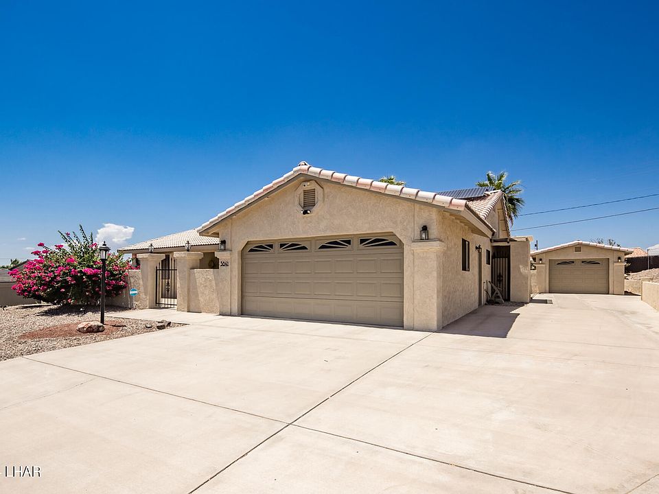 1st image of 3841 Oro Grande Blvd