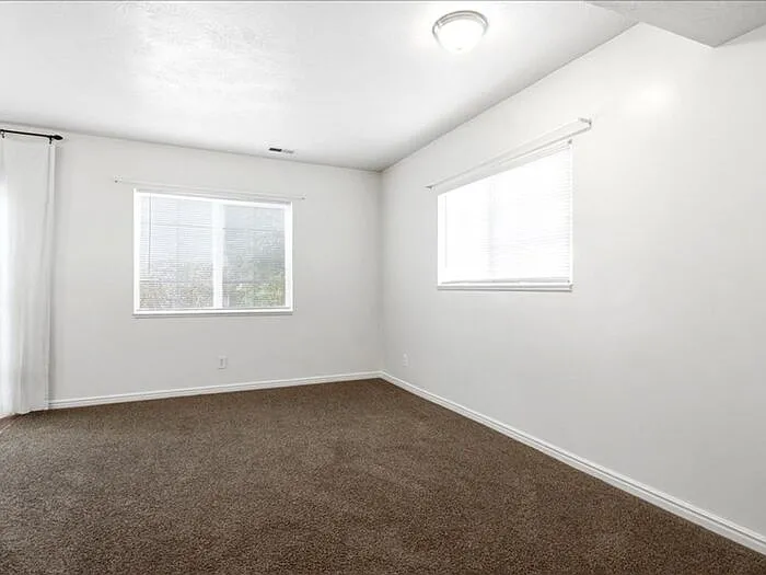 3235 W Brynwood Pine Bay — Photo 6