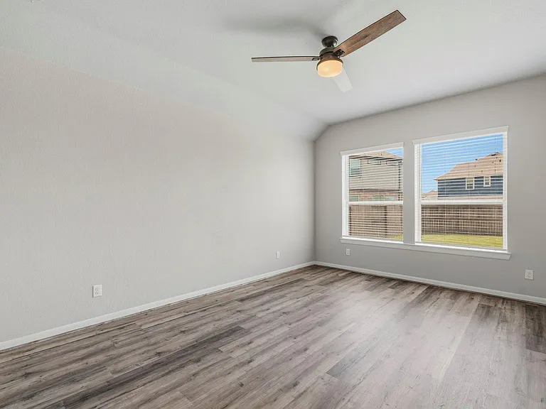 10055 Napier Dr — Photo 14
