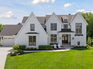 5965 Prestwick Ct, Shorewood, MN 55331