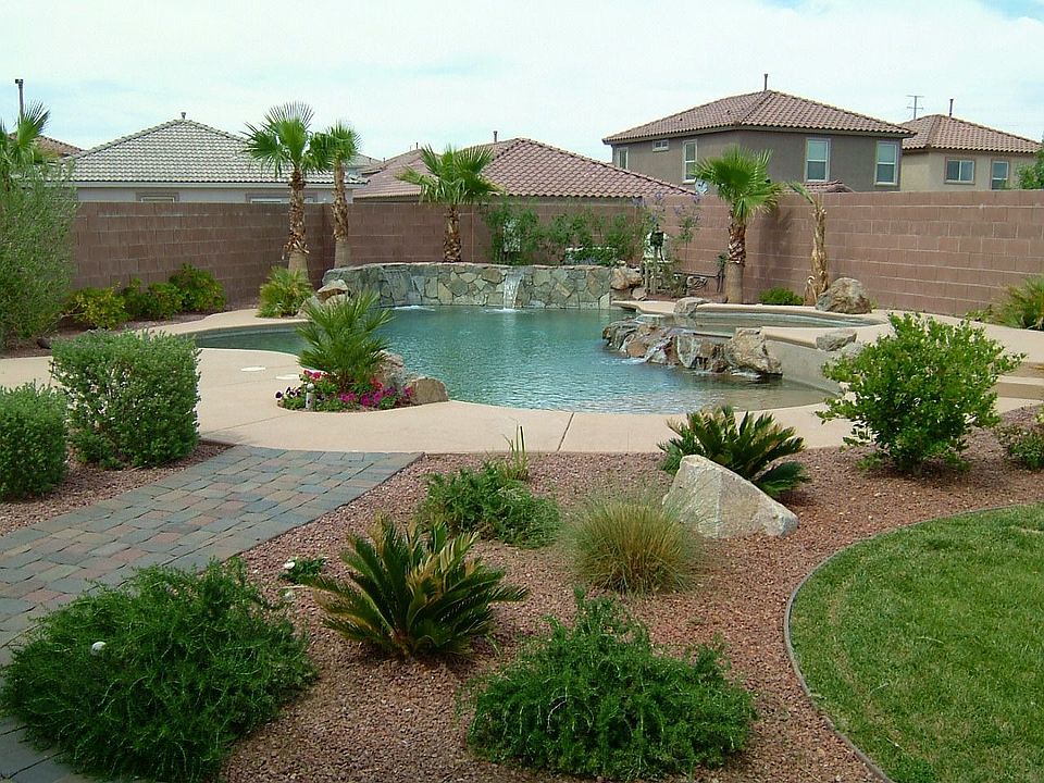 1st image of 706 Sand Primrose St