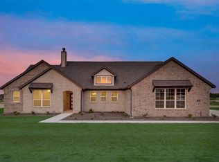 153 Chester Rd, Springtown, TX 76082