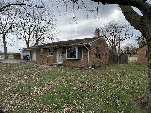 2nd image of 791 N Hammes Ave