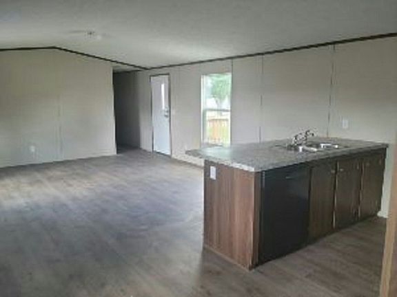 2nd image of 4314 South Hwy #27-37